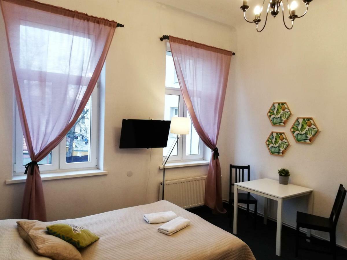 I Na Deptaku Apartment