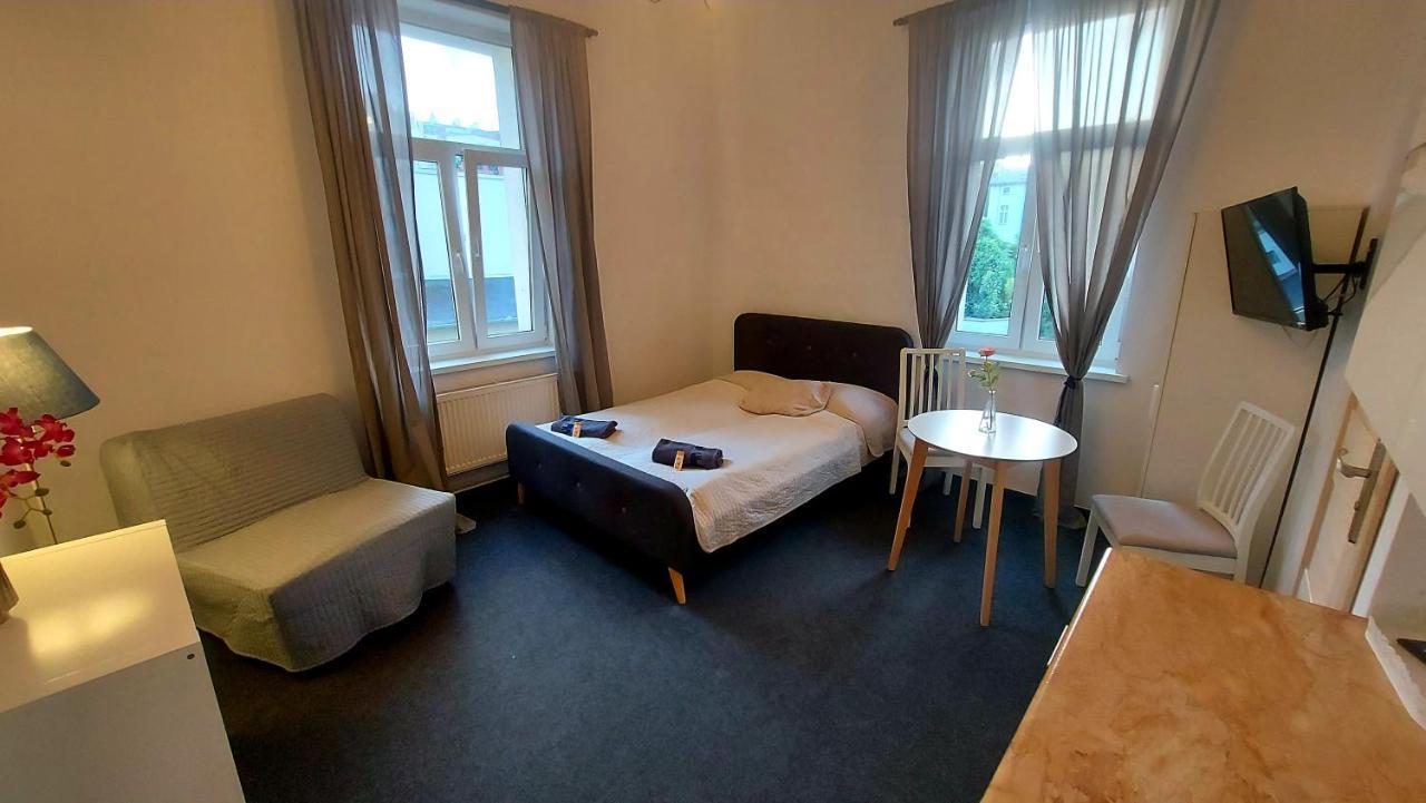 Apartament I