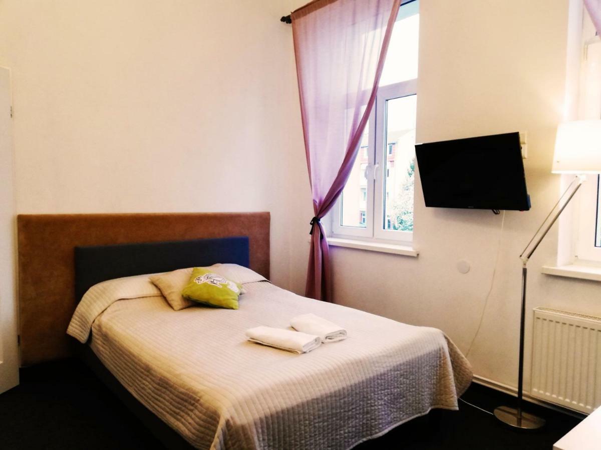 Apartament I *